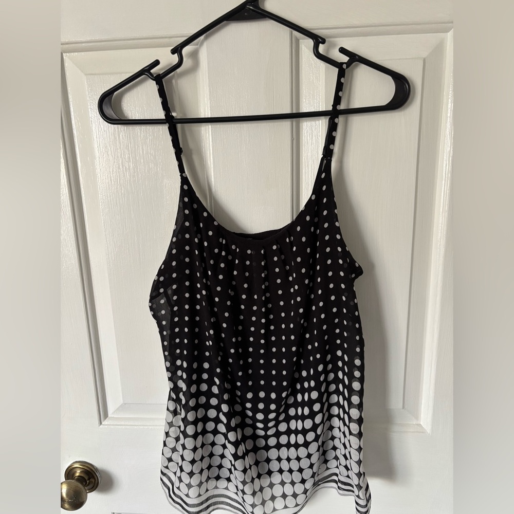 New York & Company black & white dressy tank